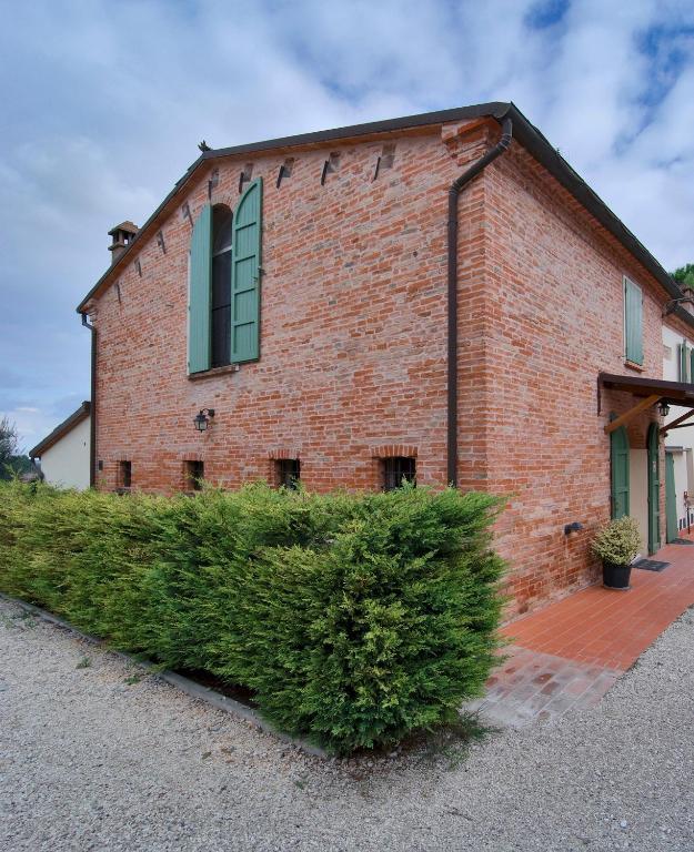 Agriturismo E Cantina La Sabbiona ファエンツァ エクステリア 写真